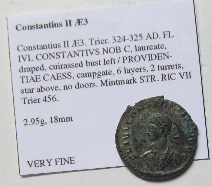 Romarriket Constantius II as Caesar under his father Constantine I Follis Treveri (Trier) mint circa 324-325 AD - mintmark STR - Ex Kunker 2009