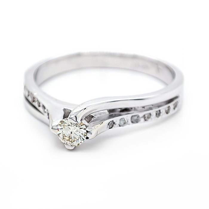 Ring - 14 karat Hvidguld -  0.30ct. tw. Diamant (Natur)  - Diamant