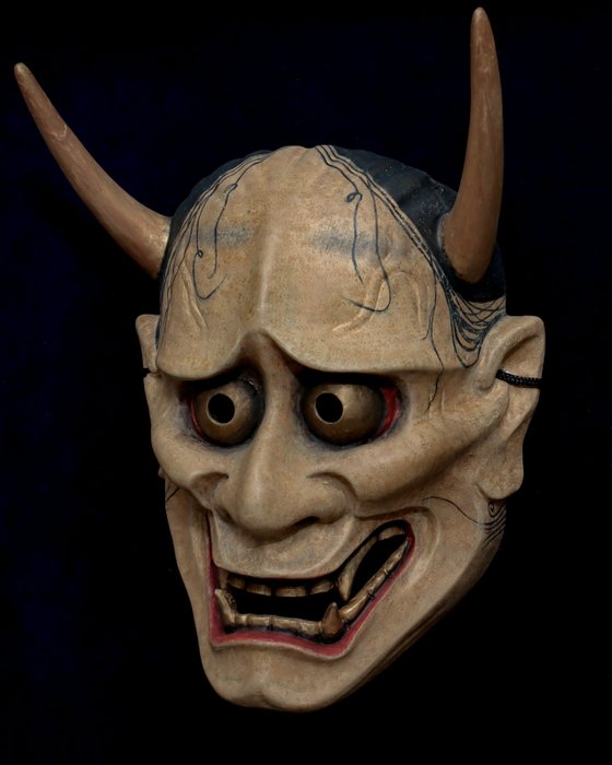 JAPAN Wooden Noh Mask of Hannya 能面 般若 (with mask bag) - Skulptur Træ - Japan