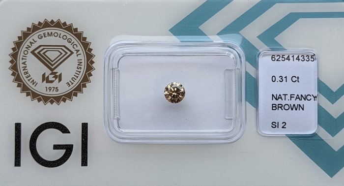 Ingen mindstepris - 1 pcs Diamant  (Naturfarvet)  - 0.31 ct - Rund - Fancy Brun - SI2 - International Gemological Institute (IGI)