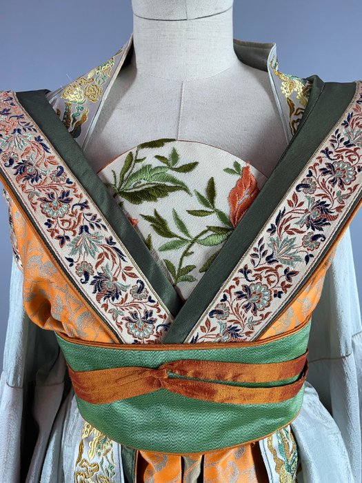 Mulan - Original costume from Disney's Mulan