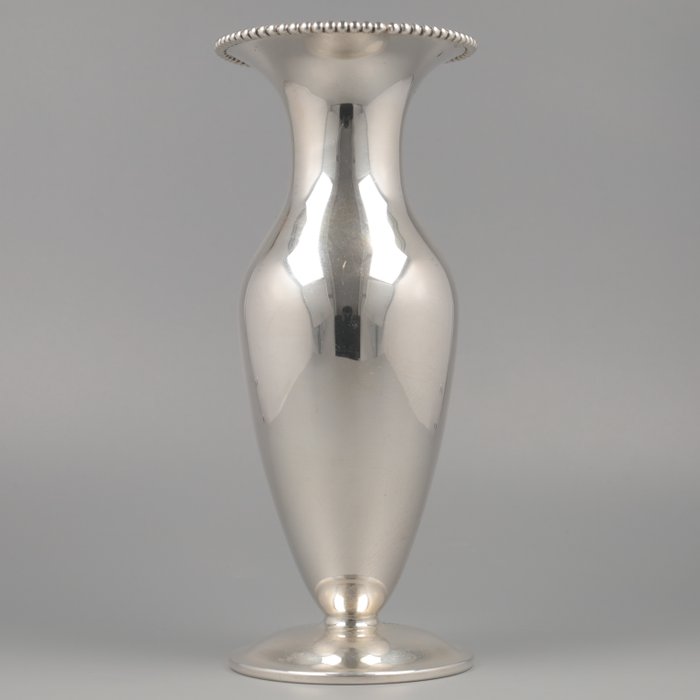 Bremer Silberwarenfabrik - Vase - .835 sølv