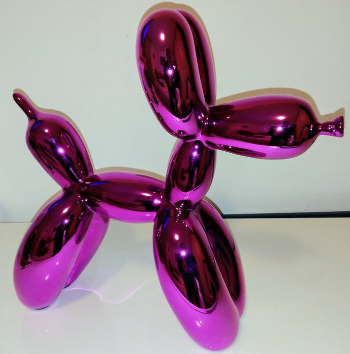 Ballon Dog - Magenta