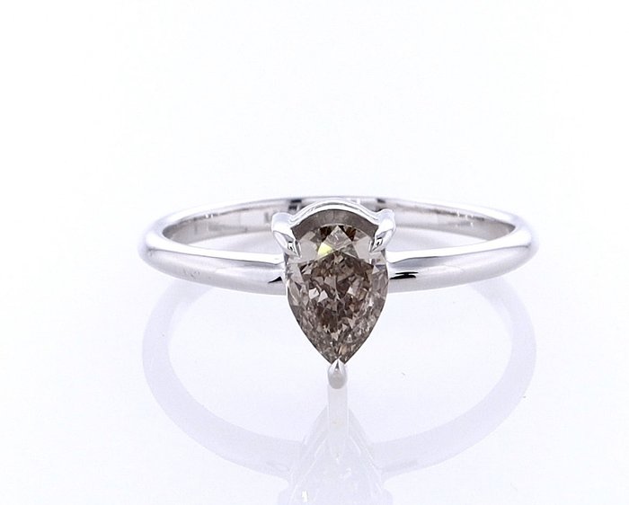 Ring - 14 karat Hvidguld -  0.62ct. tw. Diamant (Naturfarvet)