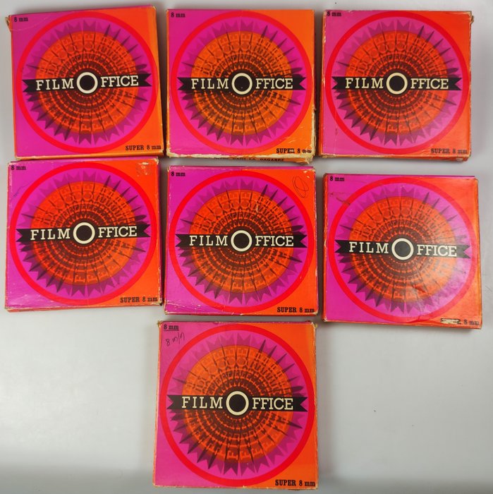 8mm reels: 7 movies: Autor D´Un Recif, Les Phoques Du Sahara, Cuignol  Les Pirates, Cet Homme Est - Film Office