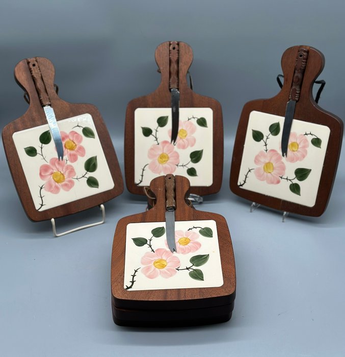 Morgenbakke sæt (4) - Villeroy  Boch "Wild Rose" Schneidebrett Set mit Messer - Træ