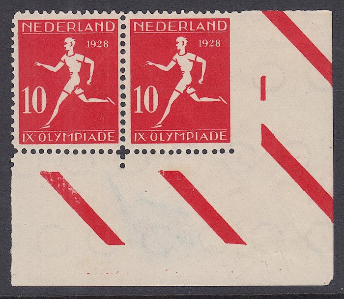 Holland 1928 - Olympiade, i par med sort på højre uperforeret - NVPH 217 + 217v