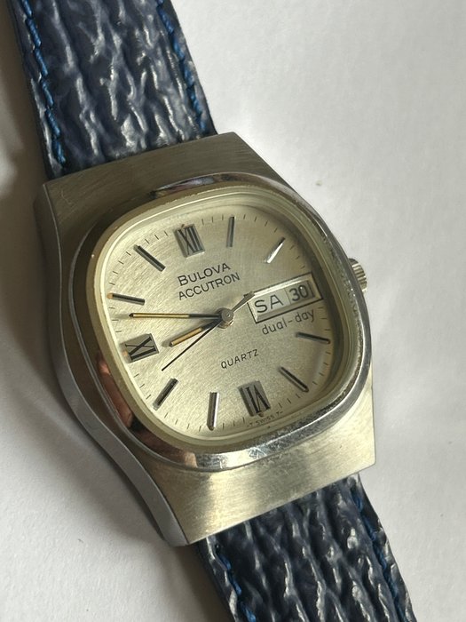 Bulova - Accutron Dual-Date NOS - Ingen mindstepris - Mænd - 1970-1979