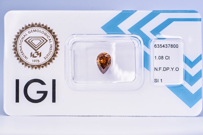 Ingen mindstepris - 1 pcs Diamant  (Naturfarvet)  - 1.08 ct - Pære - Fancy deep Gullig Orange - SI1 - International Gemological Institute (IGI)