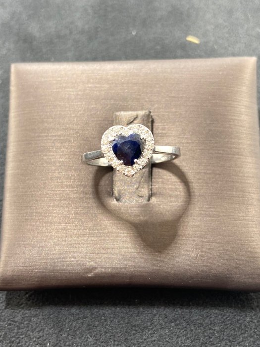 Ingen mindstepris - Ring - 18 kraat Hvidguld -  1.16ct. tw. Safir - Diamant - Naturlig safir Thailand