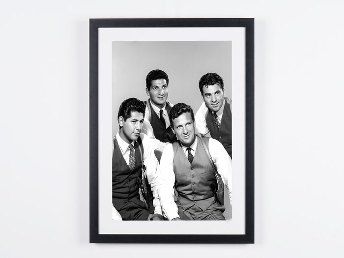 The Untouchables 1959-1963 - Robert Stack  Cast - Fine Art Photography - Luxury Wooden Framed 70X50 cm - Limited Edition Nr 01 of 30 - Serial ID 30031 - Original Certificate (COA), Hologram Logo Editor and QR Code - 100% New items.