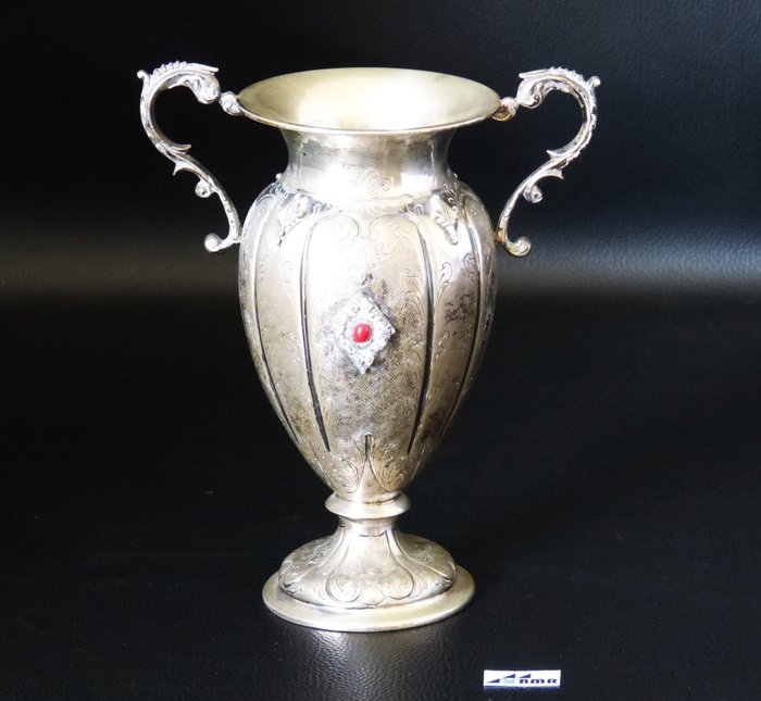 Vase -  Bordvase - Vercelli/Italien - 800 sølv