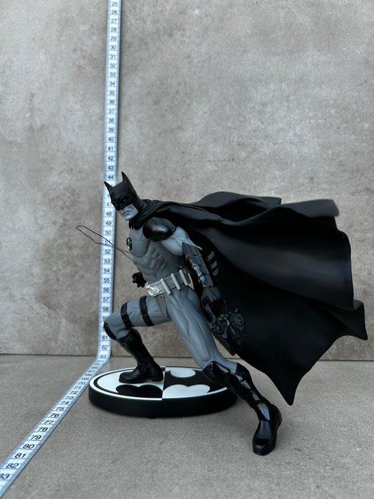 DC Direct - Batman - 1 - Batman (2 of 4)