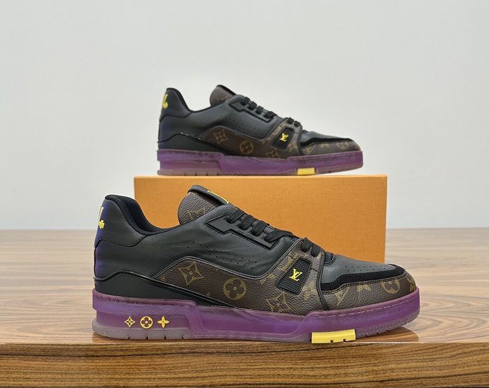 Louis Vuitton - Sneakers