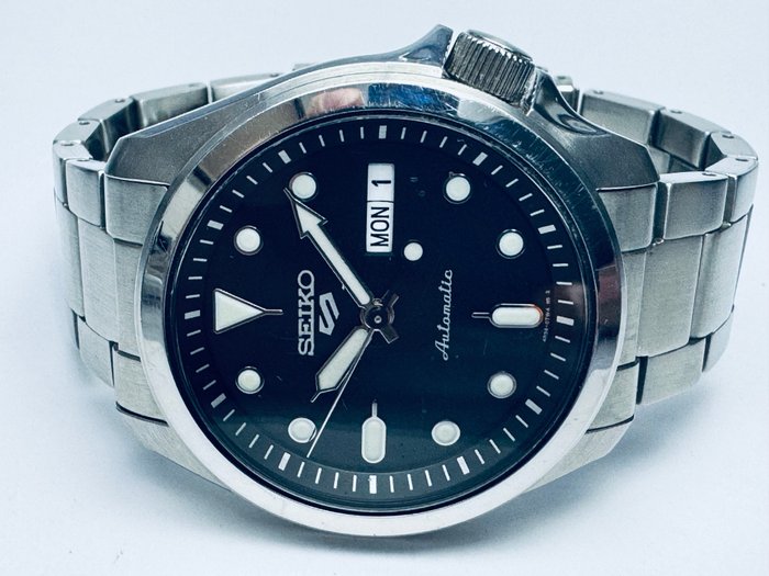 Seiko - S - Ingen mindstepris - 4R36-08L0 - Mænd - 2020+