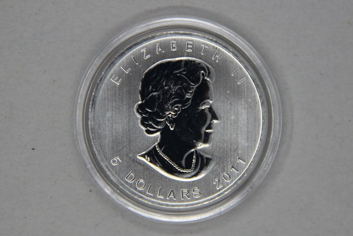 Canada 5 Dollars 2011 1 troy ounce zilveren Maple Leaf - Wolf (Wildlife series)  (Ingen mindstepris)