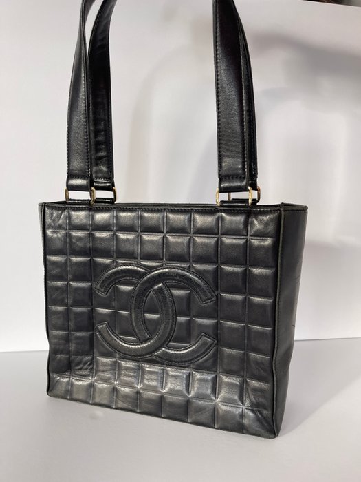 Chanel - Chocolate Bar Tote 2002 - Håndtaske