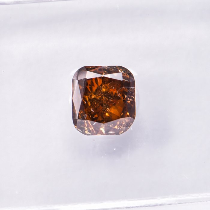 Ingen mindstepris - 1 pcs Diamant  (Naturfarvet)  - 0.78 ct - Pude - Fancy deep Orange Gul - I1 - International Gemological Institute (IGI)