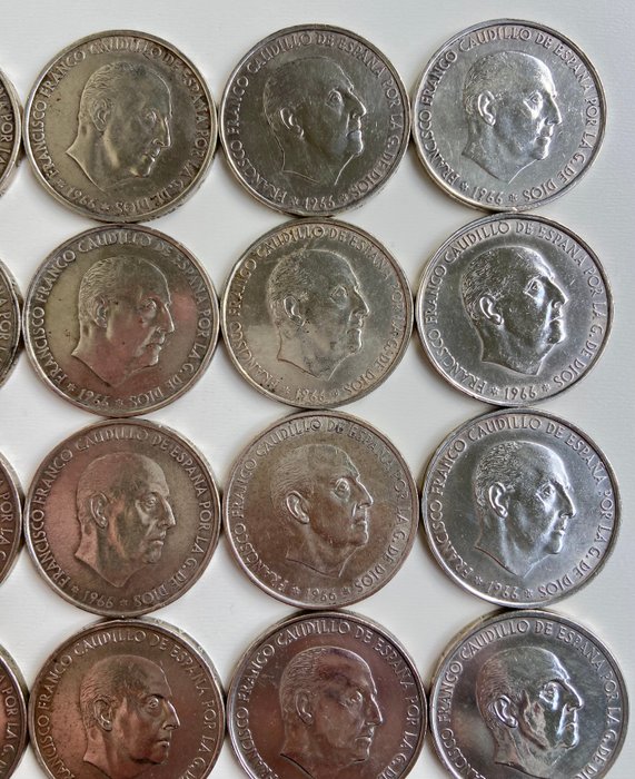 Spanien. Francisco Franco. 100 Pesetas Spain 20 Silver Coins  (Ingen mindstepris)