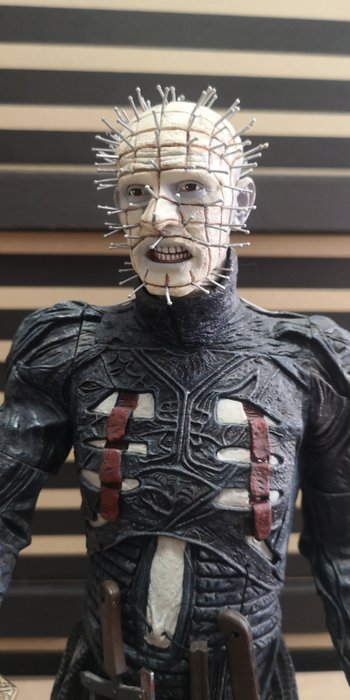 Neca  - Actionfigur Hellraiser - Pinhead 1/4 - 2000-2010