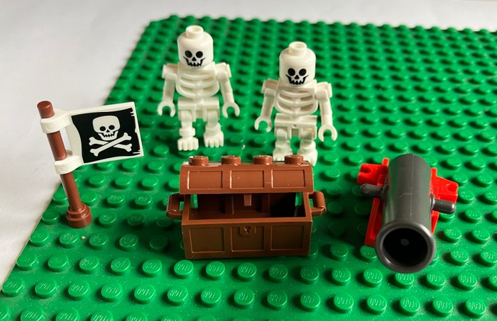 Lego - Pirates - 40597, 40589 - Lego - Pirates - Bundel piraten: Pirateneiland, Piratenspeeltuin en extra piratenaccessoires