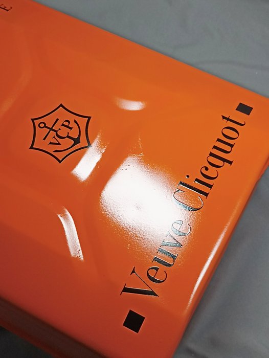 XTC Artist - Jerrican Clicquot XXL 20L