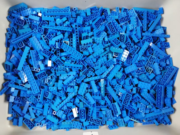 Lego - geen serie - Partij van 1000 blauwe bouwstenen - 1980-1990