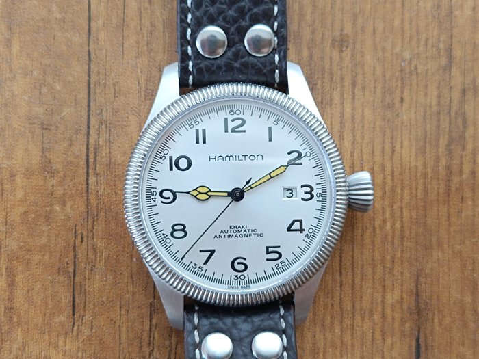 Hamilton - Khaki - Ingen mindstepris - H605150 - Mænd - 2000-2010