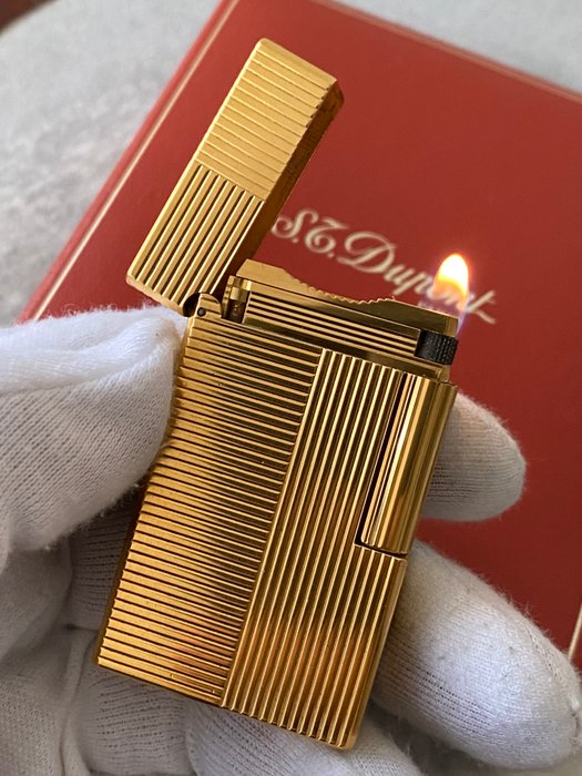 ST Dupont - Large Ligne 1 with Box - Lighter - Forgyldt