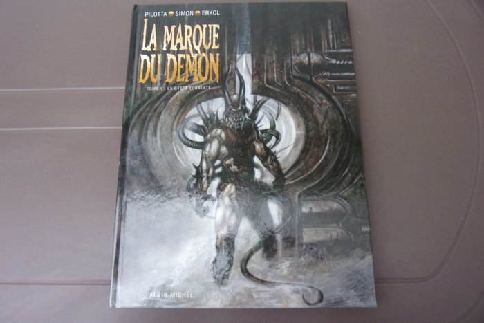 La Marque du Démon T1 - La Geste Ecarlate + 2x dédicace - C - 1 Album - Første udgave - 2004