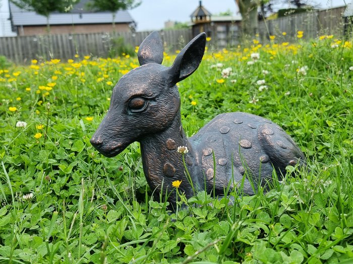 Statue, Large Metal Reclining Deer - New - 26.5 cm - Metal