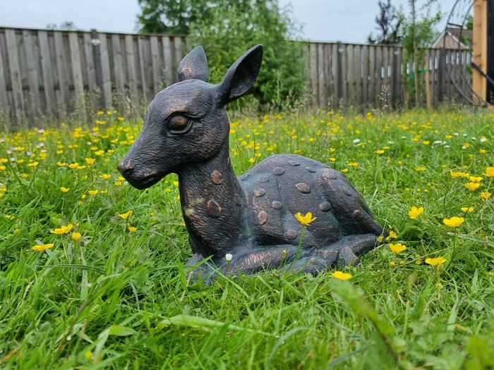 Statue, Large Metal Reclining Deer - New - 26.5 cm - Metal