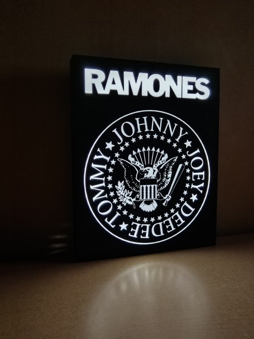 Lysskilt - Ramones - Fan Mad - Plast