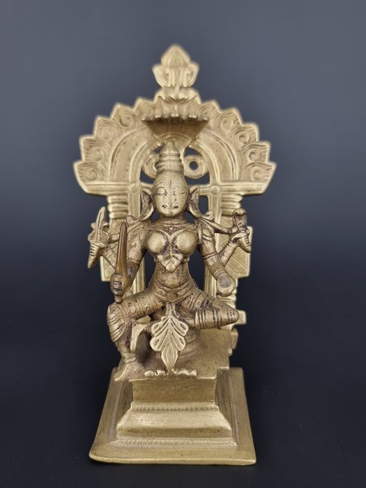 Durga statue - 16 cm - Bronze messing - Indien - 1600-tallet