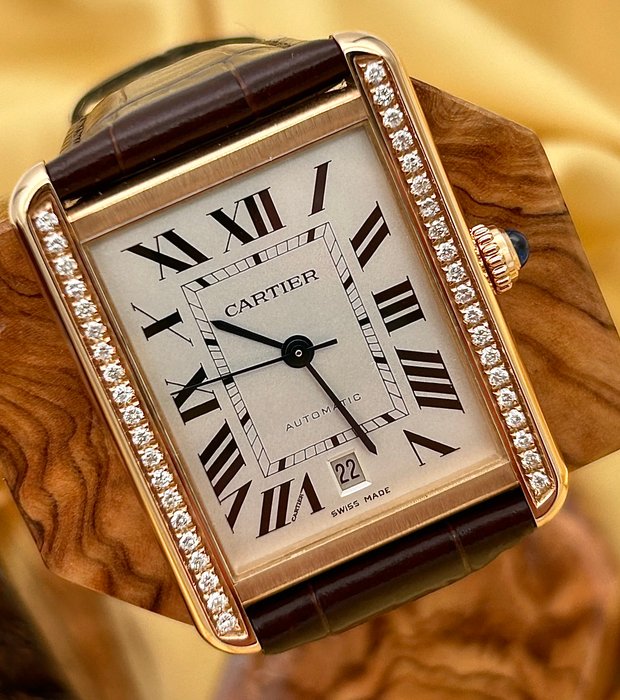 Cartier - Tank Solo XL 18k Rose Gold Diamond - W5200026 - Mænd - 2010-2020