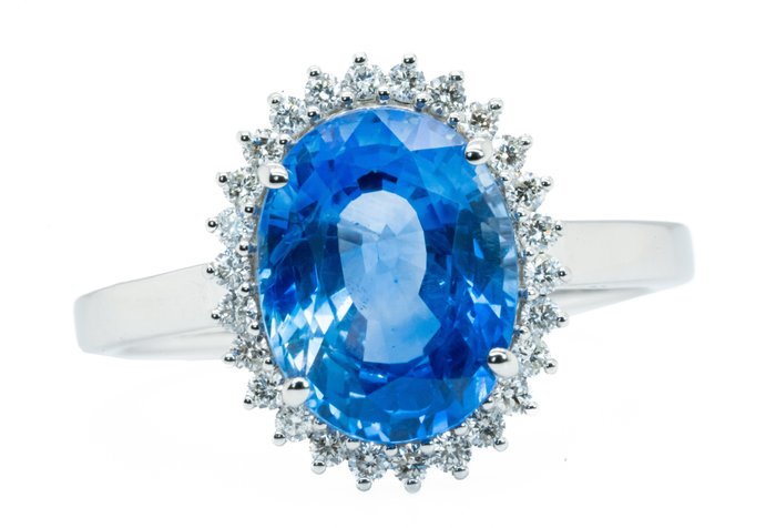 Ingen mindstepris - Ring - 18 kraat Hvidguld, 'Cornflower Blue' (Ceylon) -  4.09ct. tw. Safir - Diamant - 0,24 ct - VS