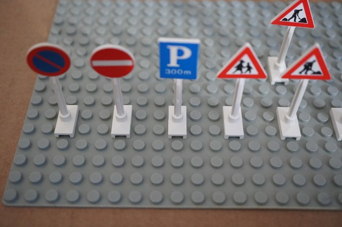 Lego - Classic Town - Roadsigns - 1980-1990