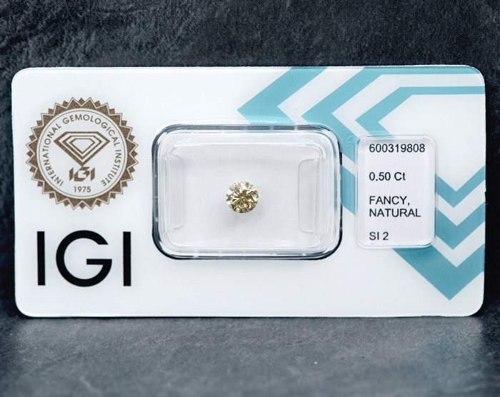 1 pcs Diamant  (Naturfarvet)  - 050 ct - Fancy Brunlig Gul - SI2 - International Gemological Institute (IGI)