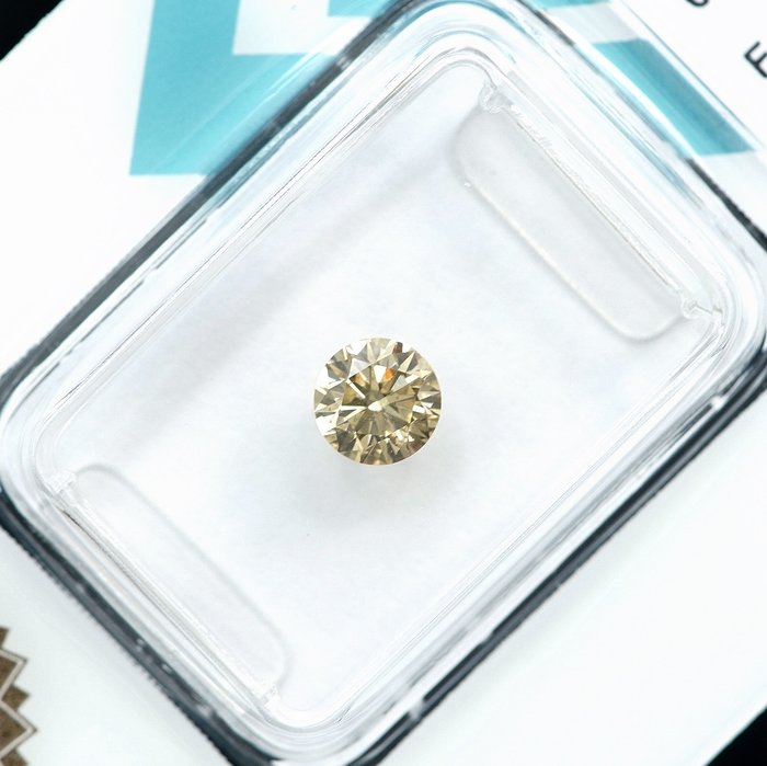 1 pcs Diamant  (Naturfarvet)  - 050 ct - Fancy Brunlig Gul - SI2 - International Gemological Institute (IGI)