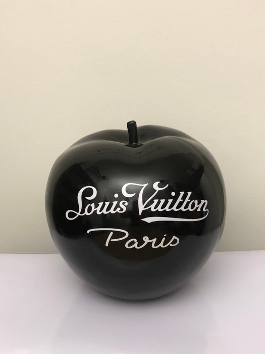 GF Exclusives - Louis Vuitton Apple XL