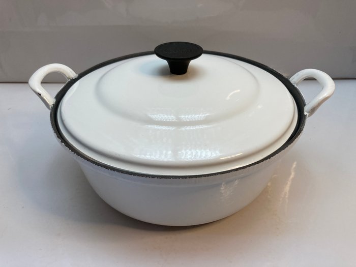 Le Creuset - Kasserolle -  Cousances model Plume - Emalje støbejern - Cousancer