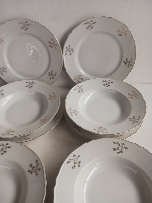 Laveno, Verbano - Bordservice (29) - Porcelæn