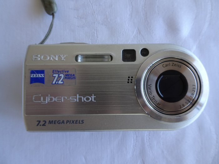 Olympus, Sony DSC-P52, DSC-P150, FE-170 Digitalt kompaktkamera