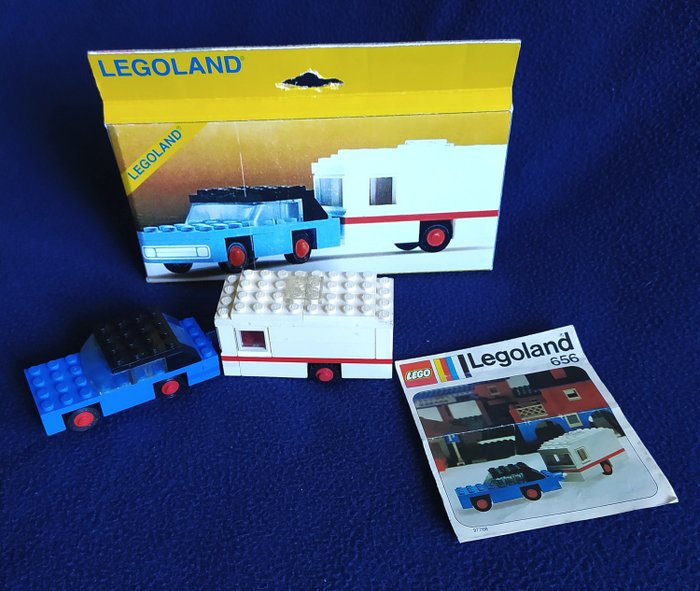 Lego - Legoland - Lego 656, auro con caravan - 2000-2010 - Italien