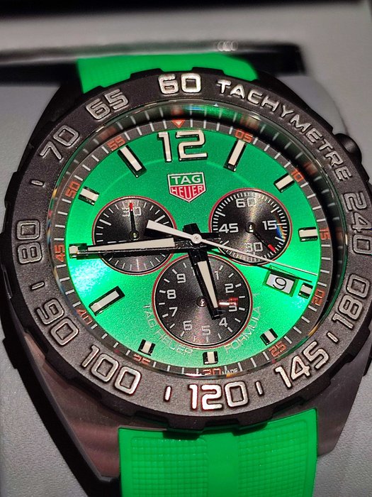 TAG Heuer - Formula 1 Chronograph Green - Ref. CAZ101AP - Mænd - 2011-nu