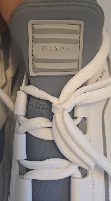 Prada - Snøresko - Størelse: 43 (EU/IT) / 9 (UK) / 10 (US) - Ny og i æsken