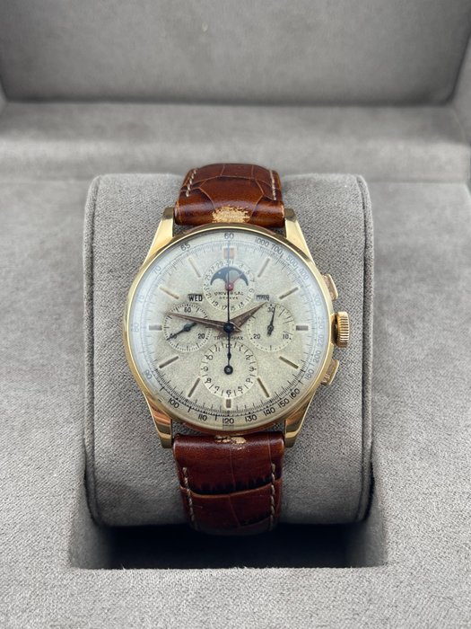 Universal Genève - Tricompax Moonphase Chronograph - 12296 - Unisex - 1901-1949