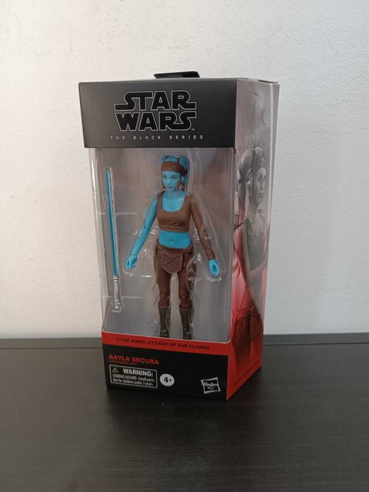 Star Wars - Pemium Edition Aayla Secura (mint condition, never opened)