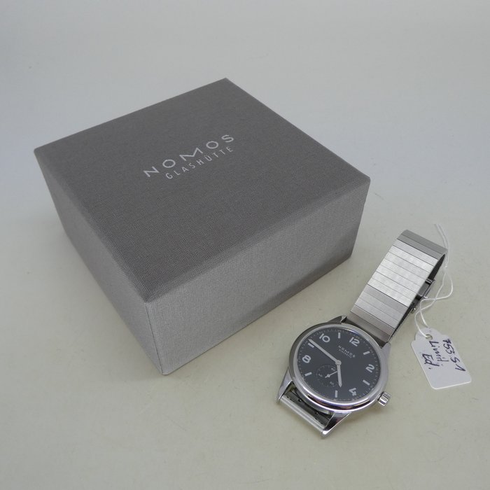 Nomos - Ingen mindstepris - 753.S1 - Mænd - 2011-nu