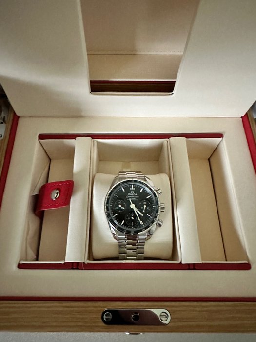 Omega - Speedmaster - Speedmaster - Mænd - 2011-nu